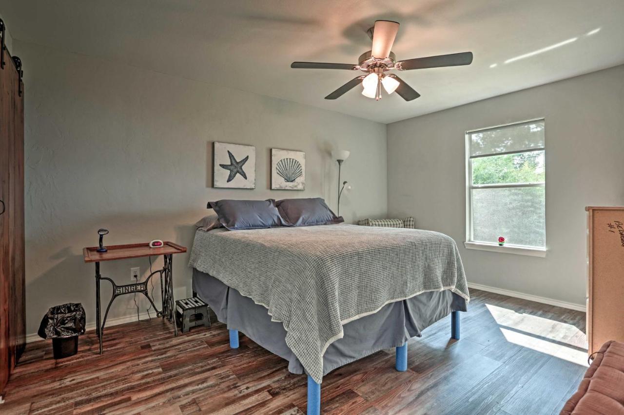 Relaxing Texas Getaway, 1 Mile To Boat Ramp! Villa Jefferson Eksteriør bilde